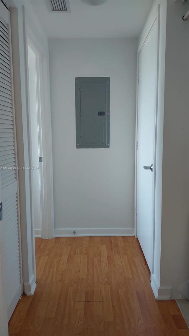 325 S Biscayne Bl , Unit 1516, Miami, FL 33131 Photo