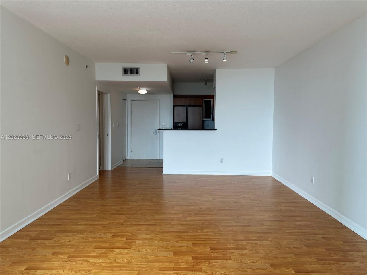 325 S Biscayne Bl , Unit 1516, Miami, FL 33131 Photo