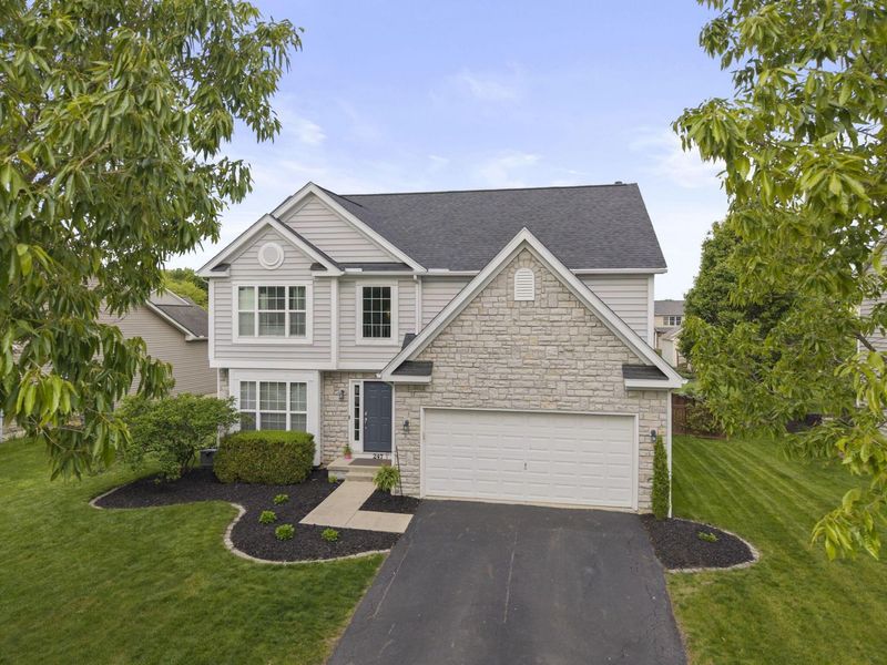 247 Harmony Drive, Delaware, OH 43015 Photo 2