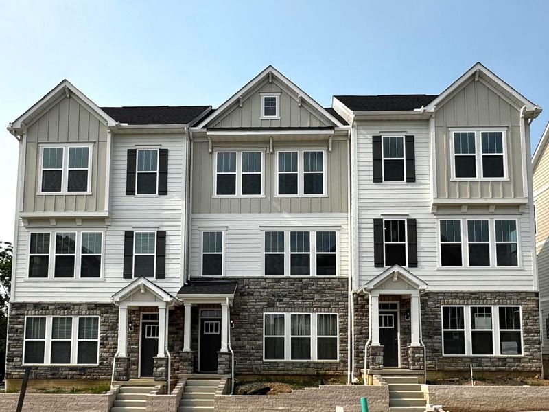 377 Shumard Lane, Unit Lot 203, Westerville, OH 43082 Photo 1