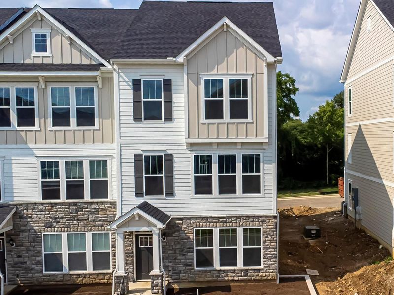 377 Shumard Lane, Unit Lot 203, Westerville, OH 43082 Photo 1