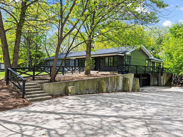 3S306 Winfield Road, Warrenville, IL 60555