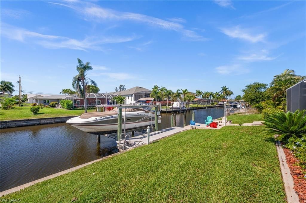 1432 Venetian Ct , Cape Coral, FL 33904 Photo