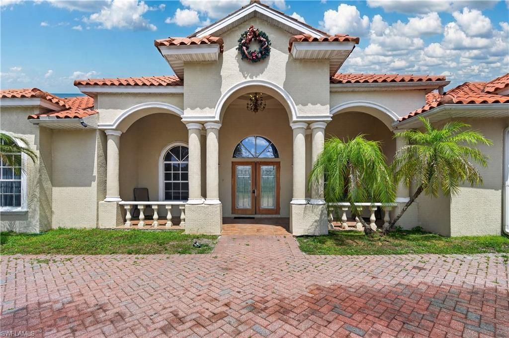 614 Jackson Ave, Lehigh Acres, FL 33972 Photo