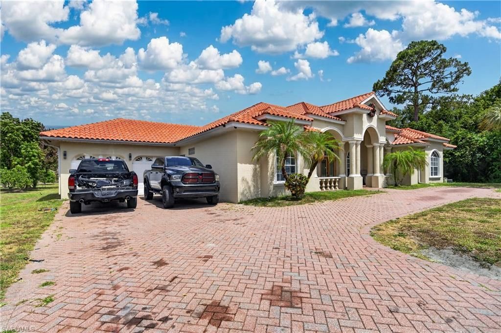 614 Jackson Ave, Lehigh Acres, FL 33972 Photo