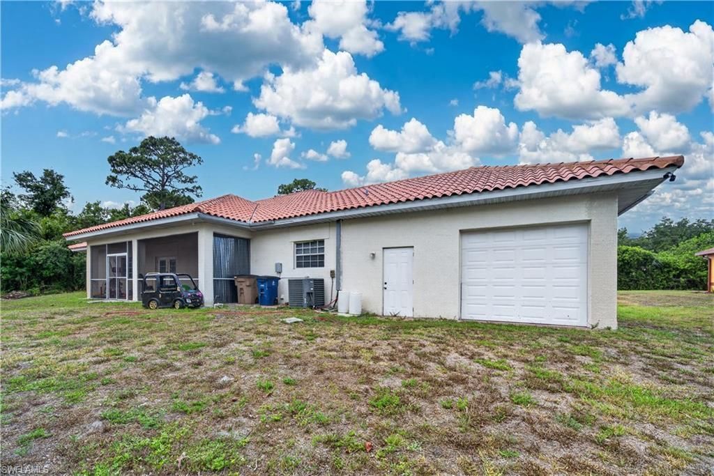 614 Jackson Ave, Lehigh Acres, FL 33972 Photo