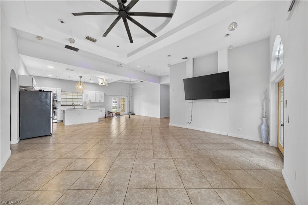 614 Jackson Ave, Lehigh Acres, FL 33972 Photo