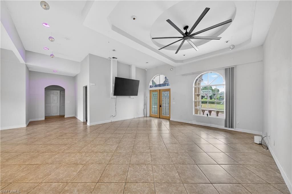 614 Jackson Ave, Lehigh Acres, FL 33972 Photo