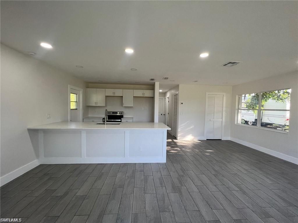 1109 Gifford Ave N, Lehigh Acres, FL 33936 Photo