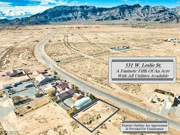 531 W Leslie Street , Pahrump, NV 89060