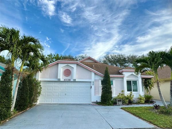 1038 W Jasmine Lane, North Lauderdale, FL 33068