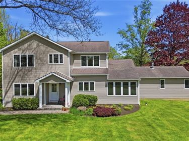97 Jewett Holmwood Road, East Aurora, NY 14052