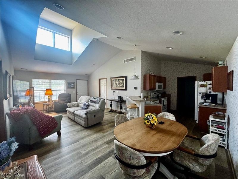 2570 Barnstone Avenue SW, Canton, OH 44706 Photo 6