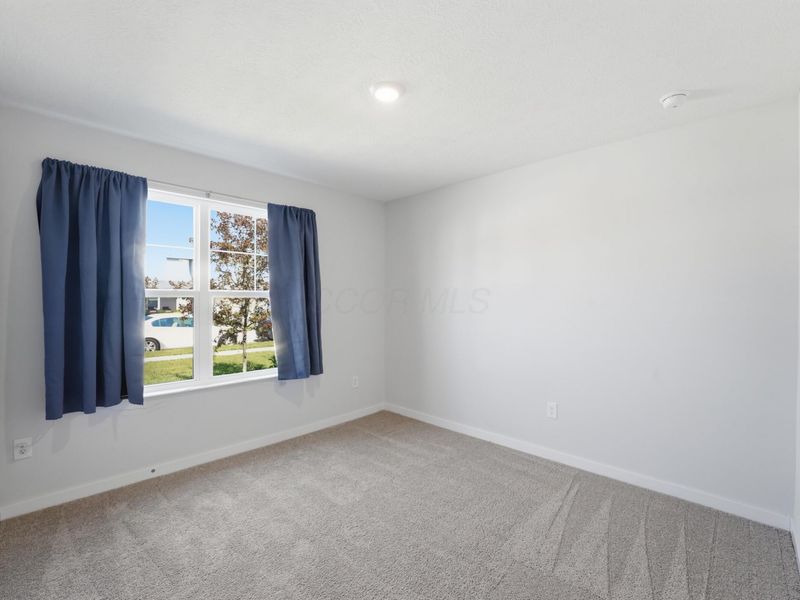 3040 Wyntree Drive, Columbus, OH 43232 Photo 7