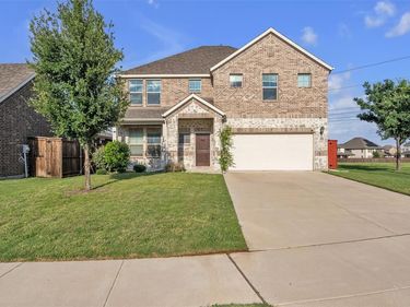 10012 Callan Lane, Fort Worth, TX 76131