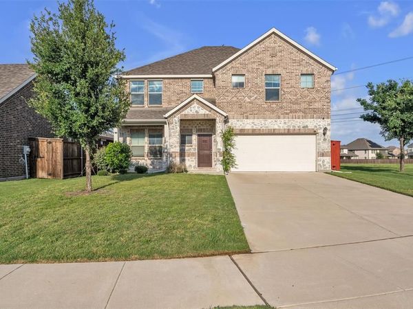10012 Callan Lane, Fort Worth, TX 76131
