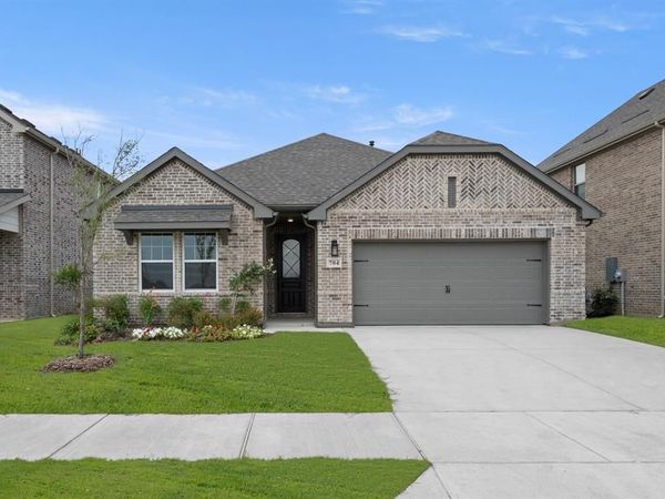 704 Tyronza Drive, Justin, TX 76247