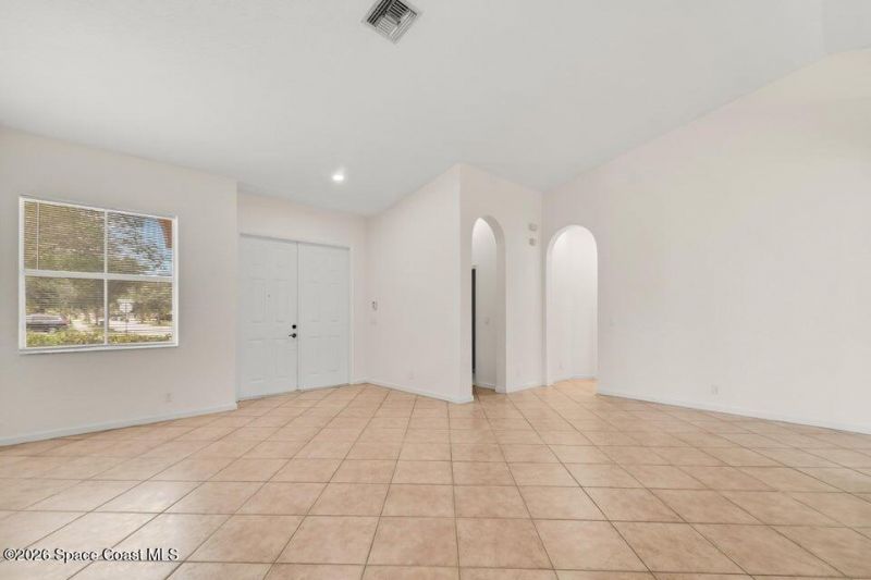 5961 Spanish River Road , Fort Pierce, FL 34951 Photo