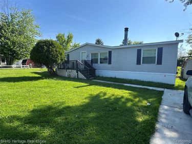 823 Linden, Handy Twp, MI 48836