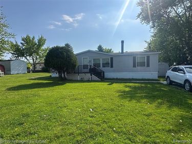 823 Linden, Handy Twp, MI 48836