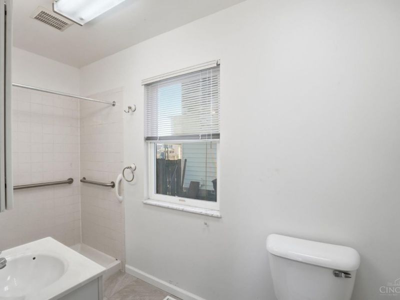 4308 Smith Road, Cincinnati, OH 45212 Photo 18