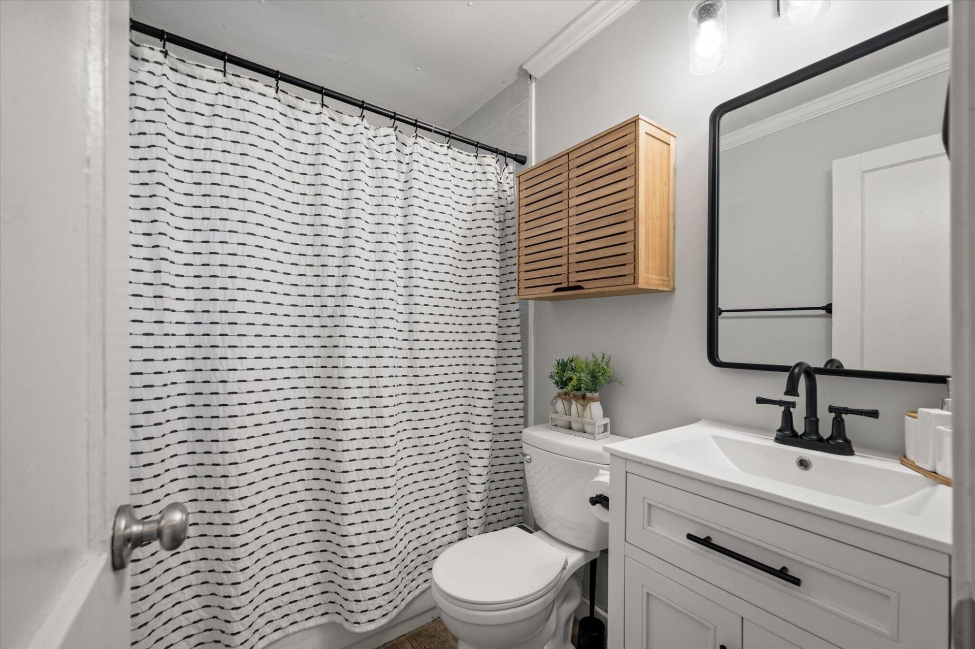 5539 Blackwell Street Photo 20