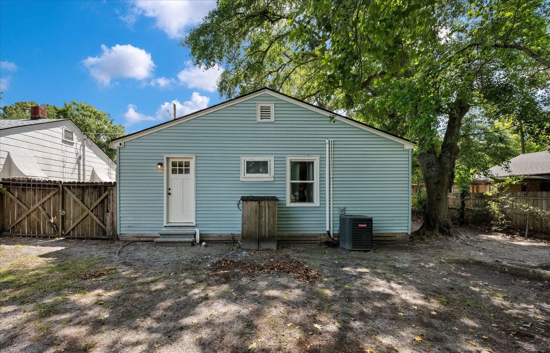 5539 Blackwell Street Photo 23