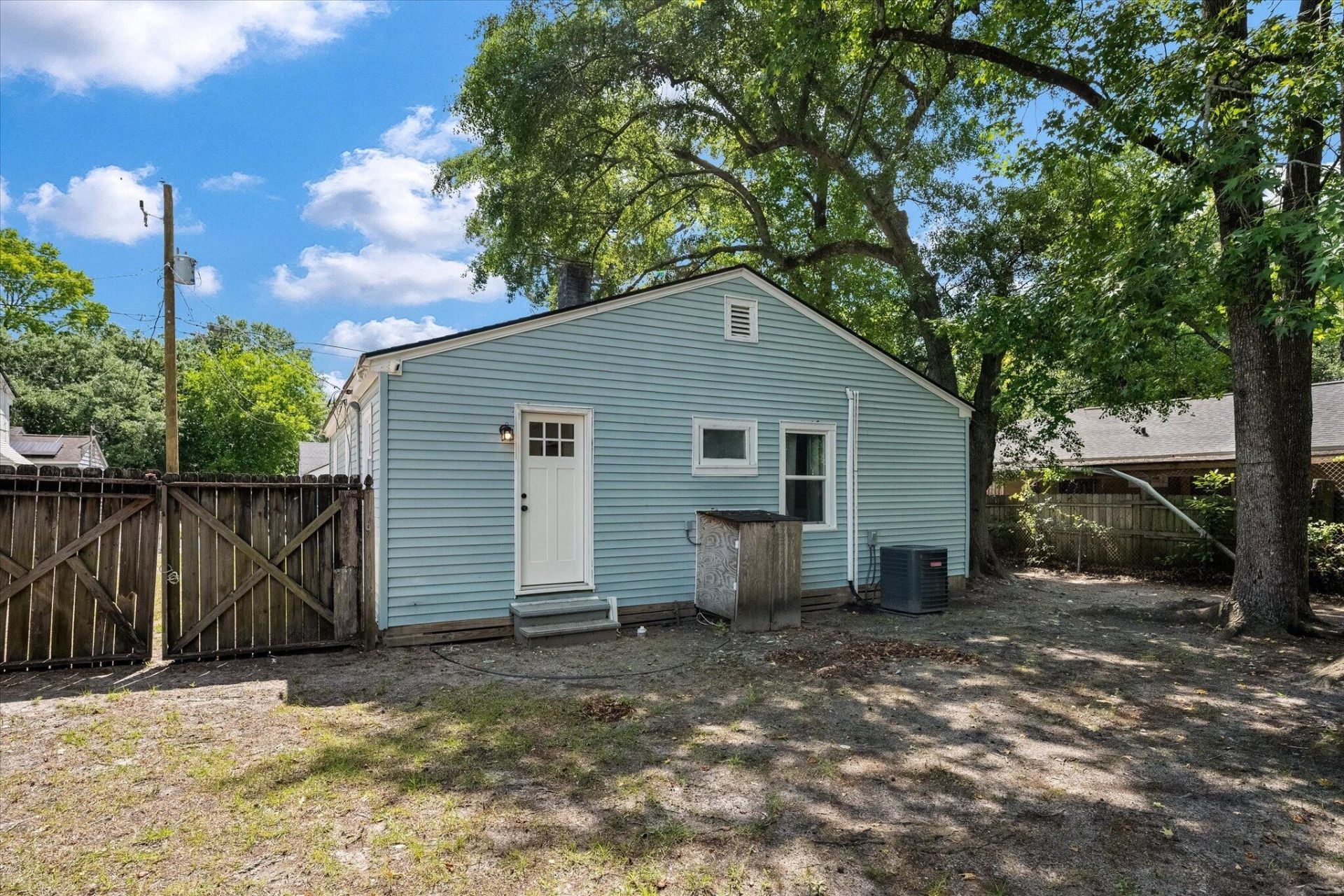 5539 Blackwell Street Photo 24