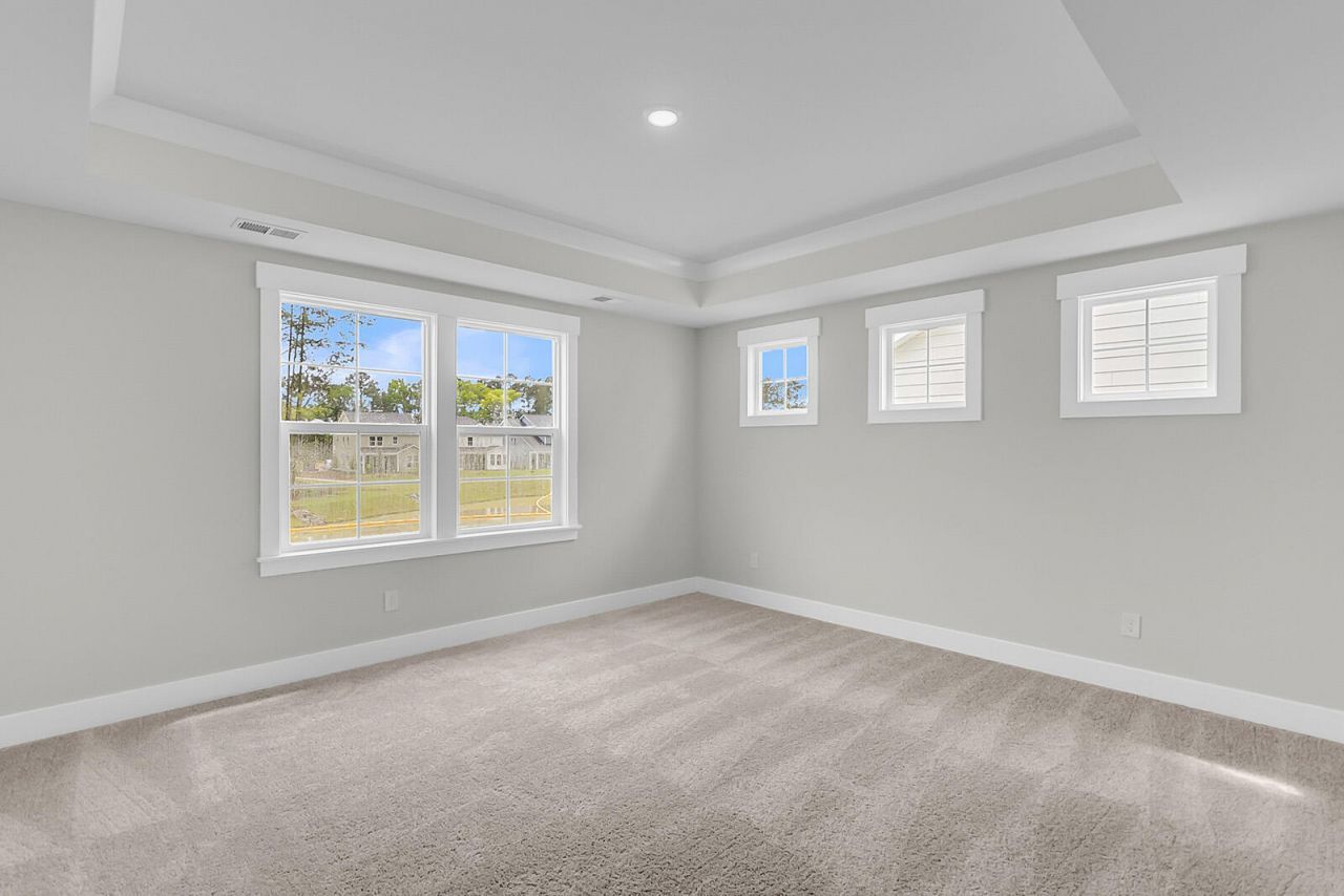 213 Crosswick Street Photo 18