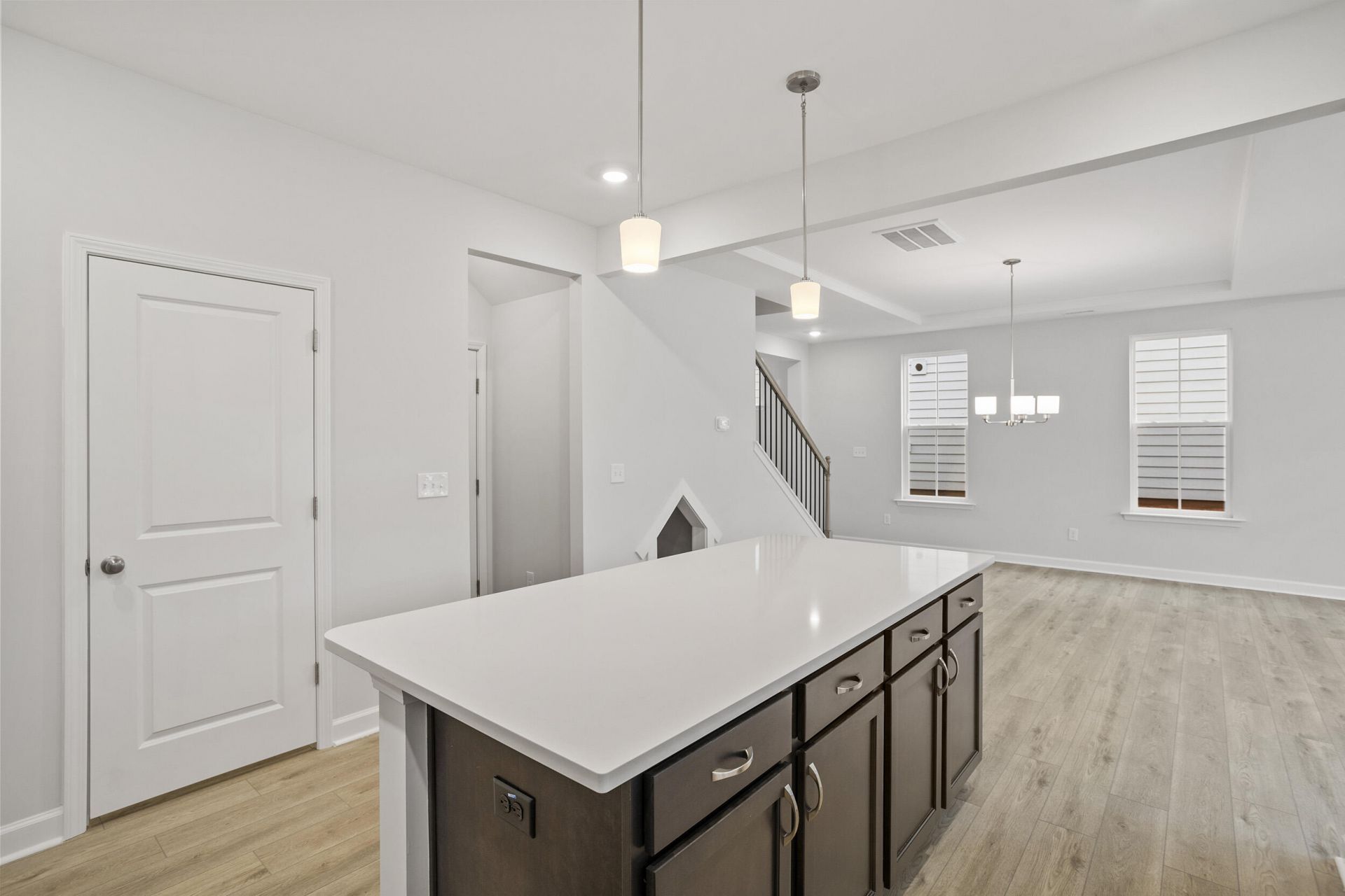 213 Crosswick Street Photo 18