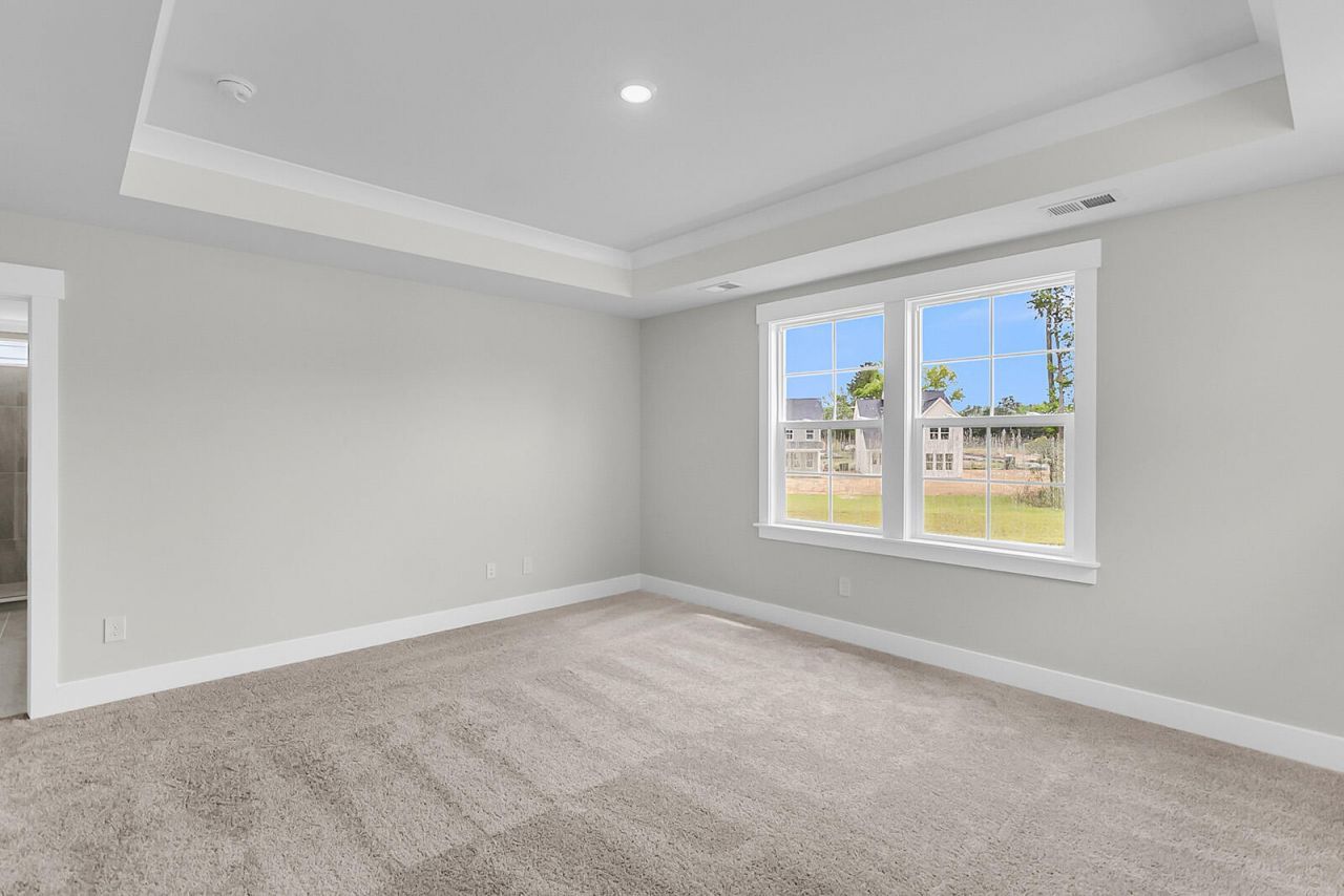 213 Crosswick Street Photo 19