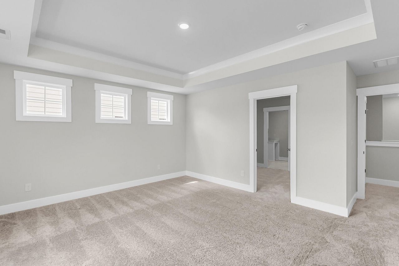 213 Crosswick Street Photo 21