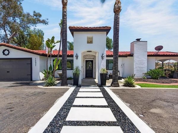 15031 Heath Dr., Poway, CA 92064