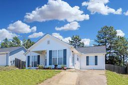 135 Savannah Hills Drive photo 4