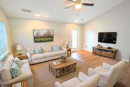 135 Savannah Hills Drive photo 4