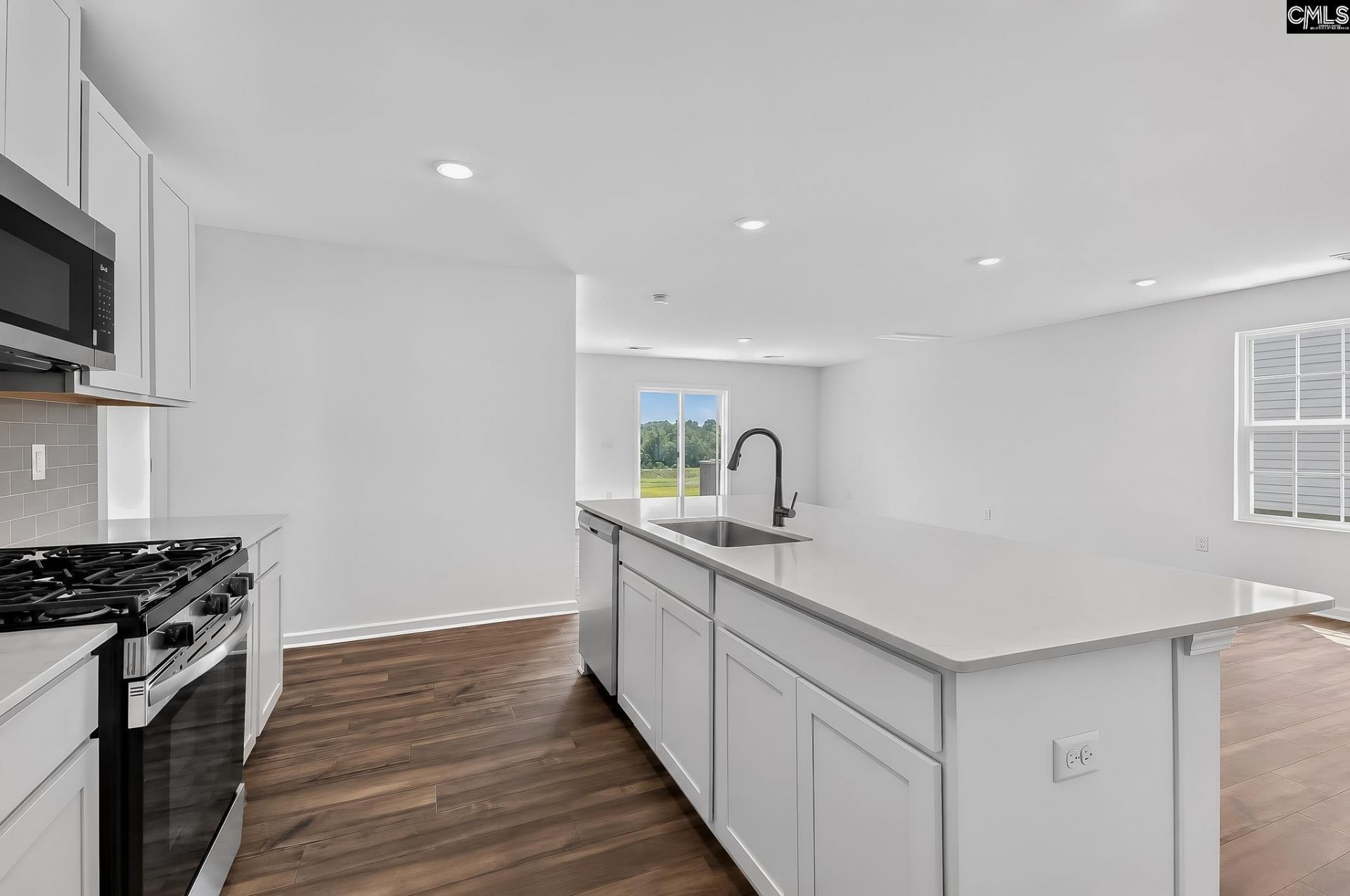 437 Happy Hollow Drive Photo 14