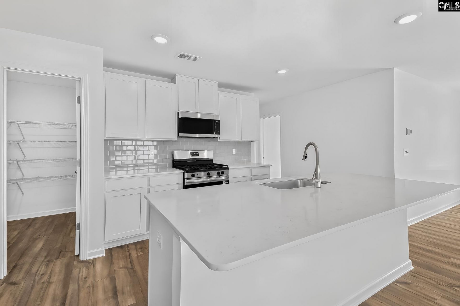 437 Happy Hollow Drive Photo 18