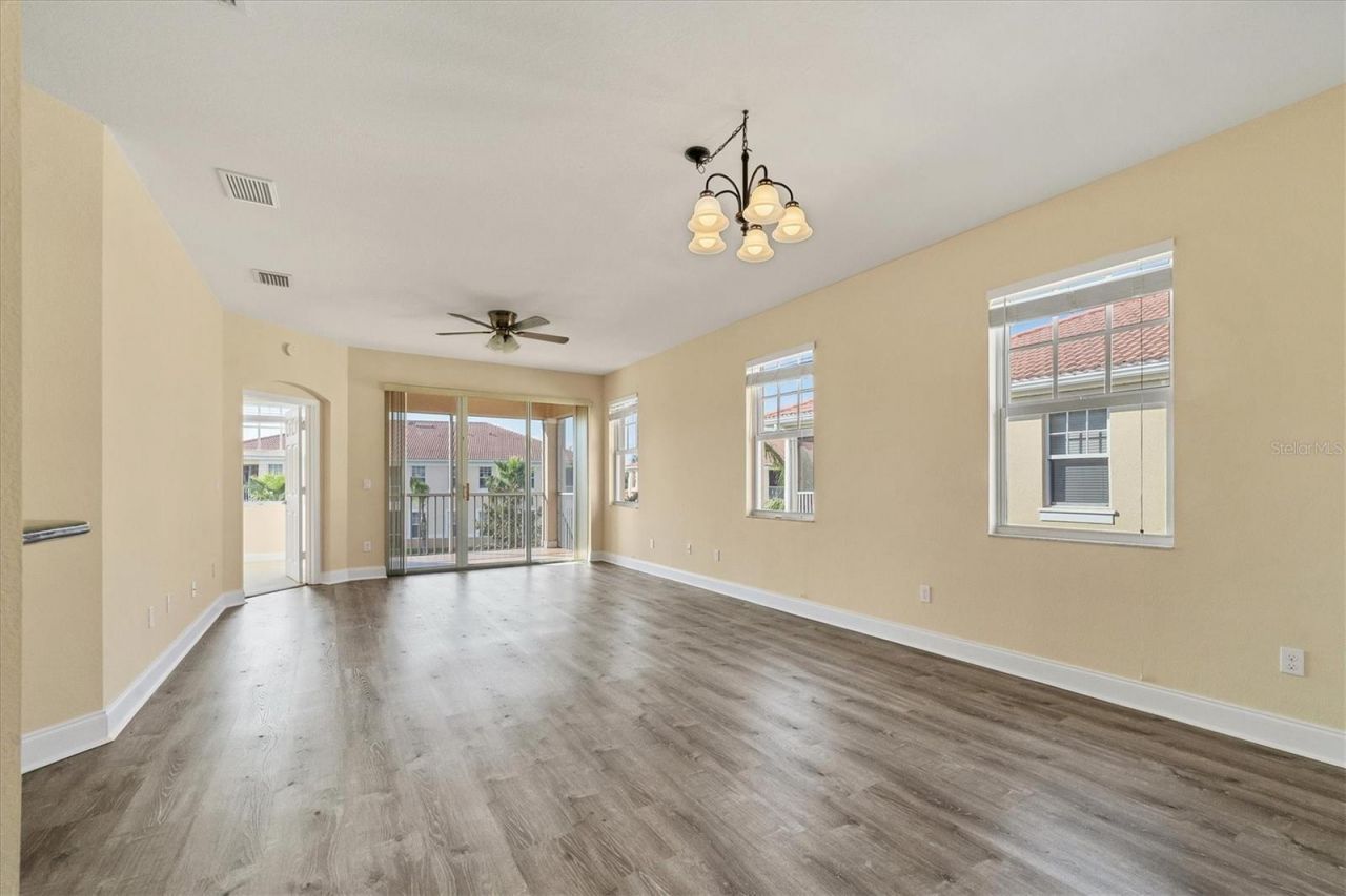240 W End Drive, Unit 923, Punta Gorda, FL 33950 Photo