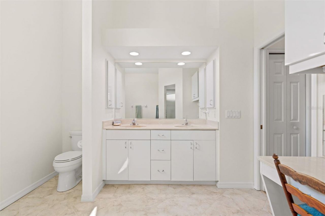 4442 Hollybrook Way , Sarasota, FL 34233 Photo
