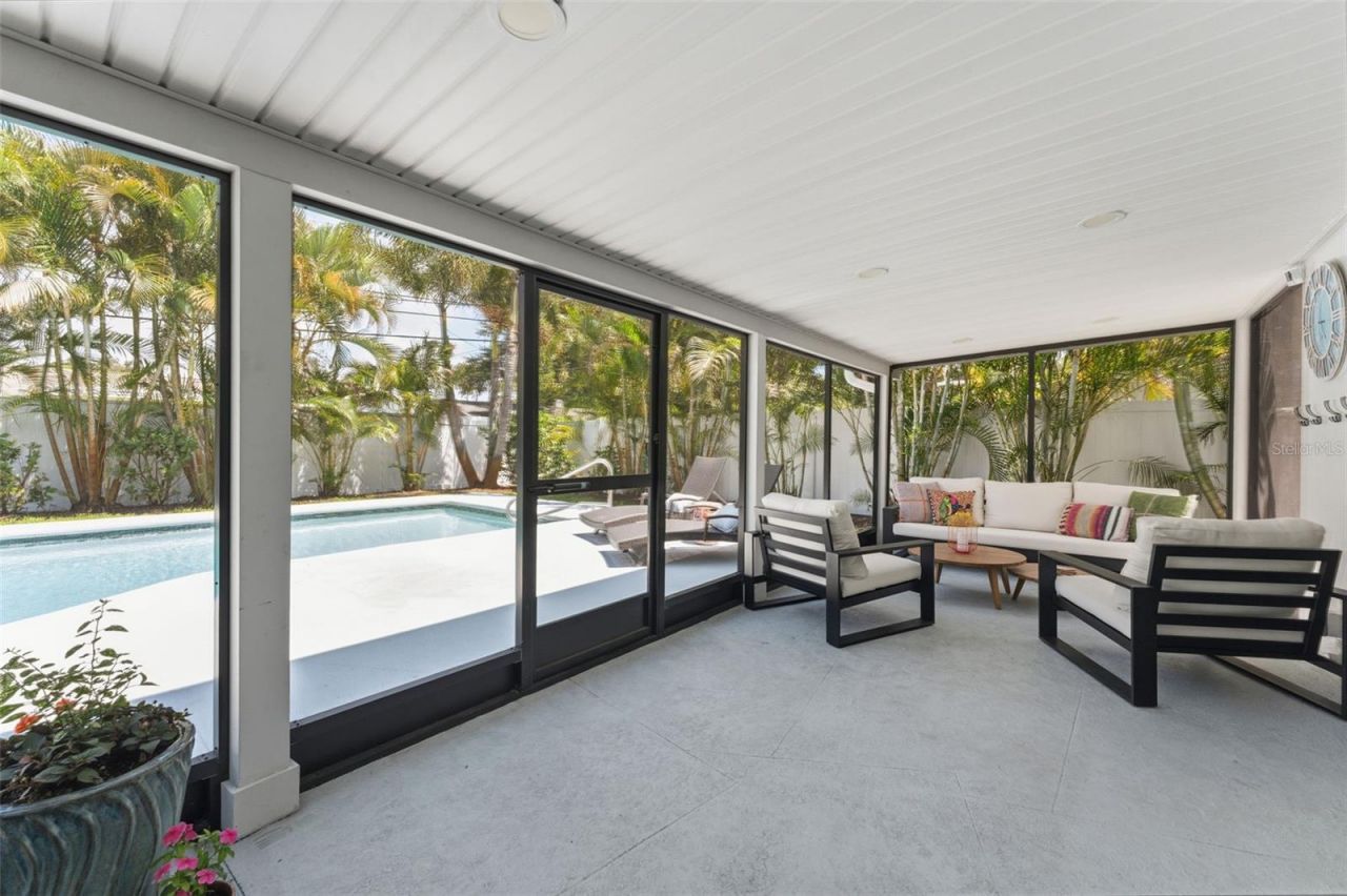 2701 67th Way N, Saint Petersburg, FL 33710 Photo