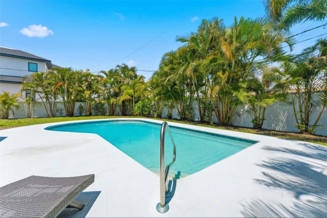 2701 67th Way N, Saint Petersburg, FL 33710 Photo