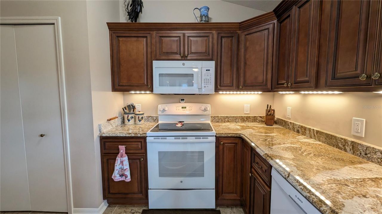 6215 W Lexington Drive , Crystal River, FL 34429 Photo