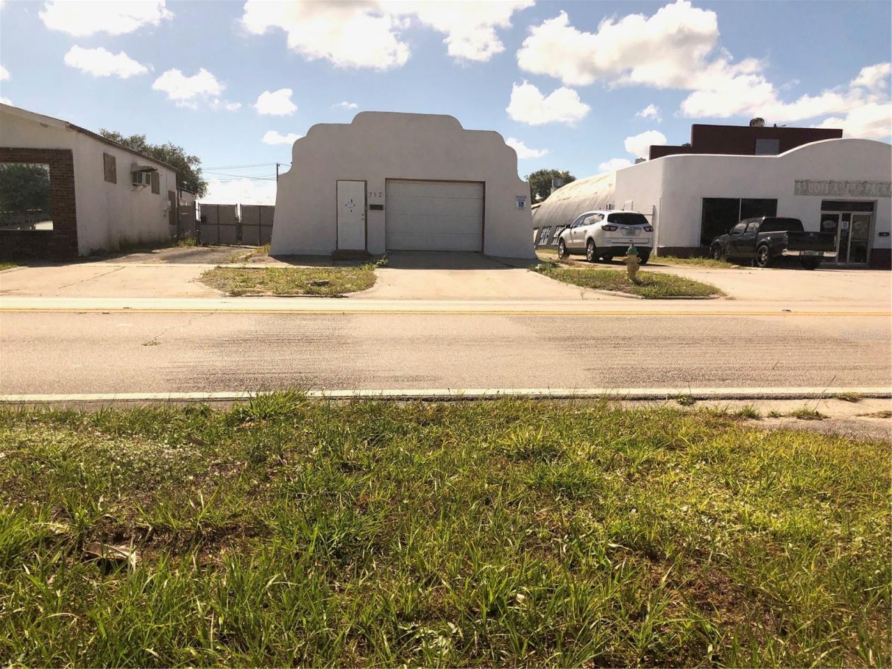 712 N Ridgewood Drive , Sebring, FL 33870 Photo