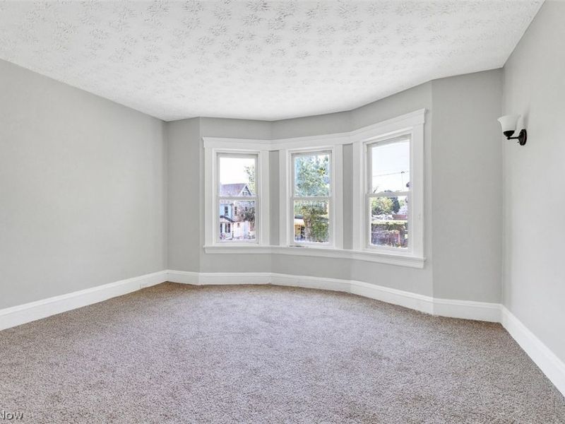 9807 Parkgate Avenue, Cleveland, OH 44108 Photo 10