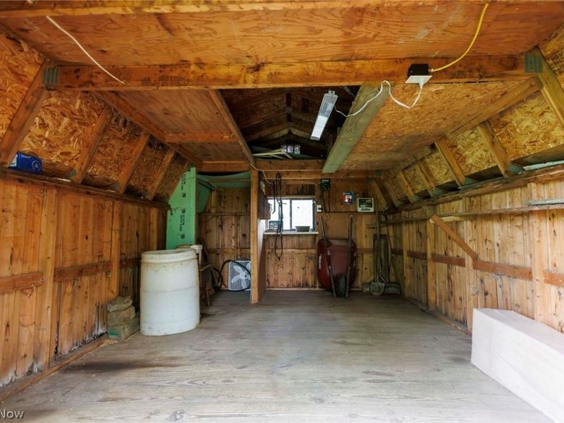 8582 Dundee Wilmot Road, Dundee, OH 44624 Photo 30