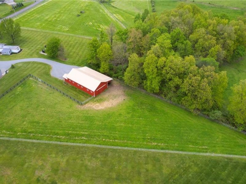 8582 Dundee Wilmot Road, Dundee, OH 44624 Photo 40