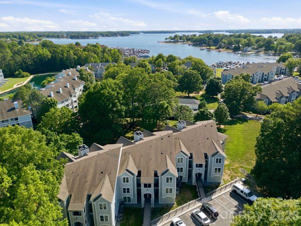18801 Nautical Drive , Unit 304, Cornelius, NC 28031