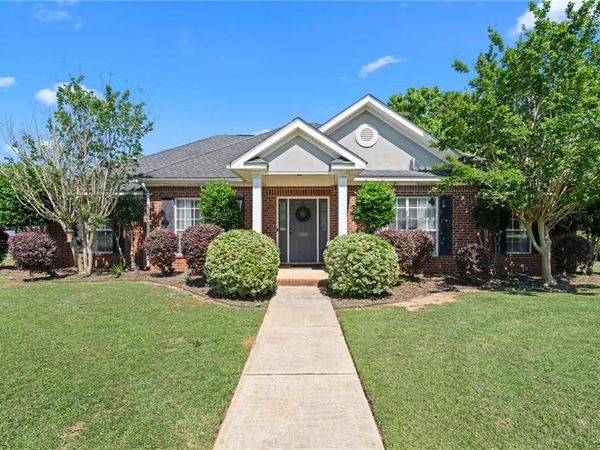 2503 Field Brook Circle E, Mobile, AL 36695