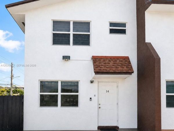 401 SW 109th Ave , Unit 14, Sweetwater, FL 33174