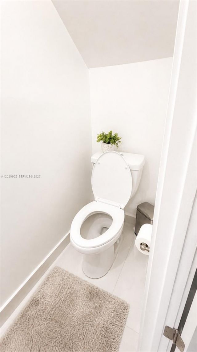 401 SW 109th Ave, Unit 14, Miami, FL 33174 Photo